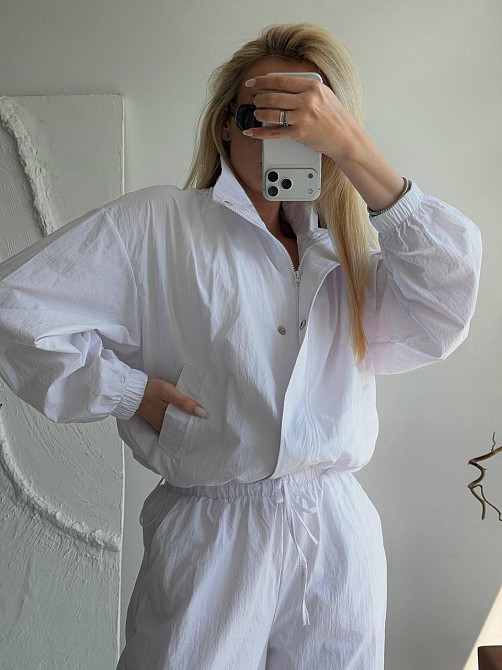 Женский стильный повседневный костюм из плащевки Одесса - изображение 2