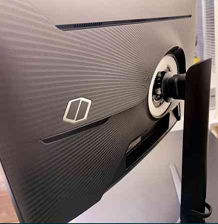 Монитор Samsung Odyssey G7 LS28AG702 Киев