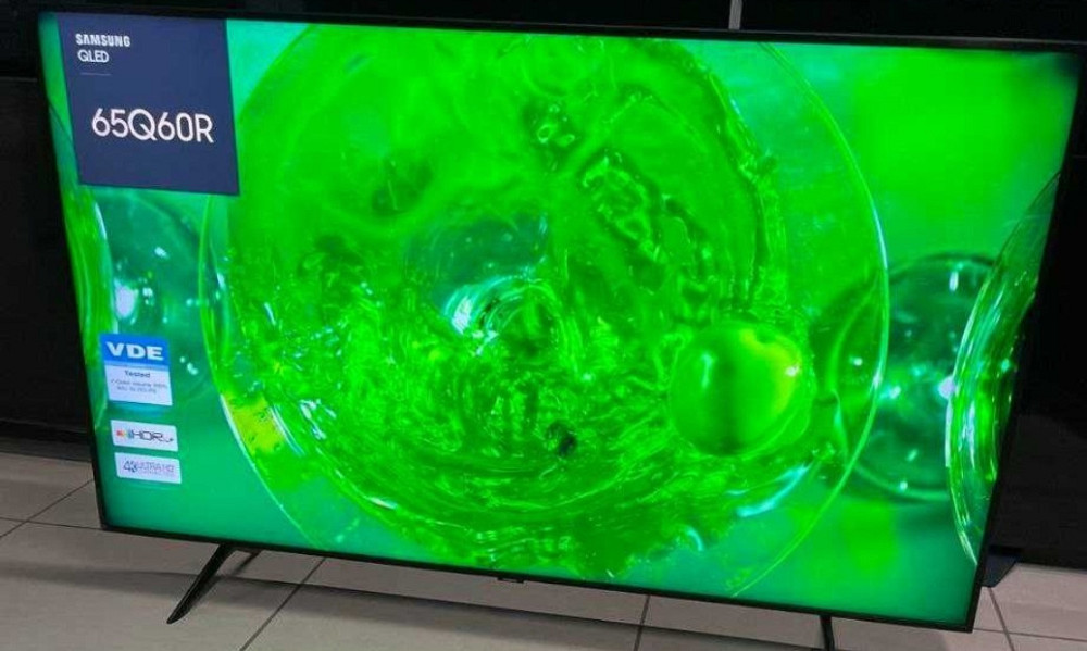Телевізор Безрамний: 65" 4К, 120 Гц. QLED Smart Samsung 65Q60R. Харків - фото 3