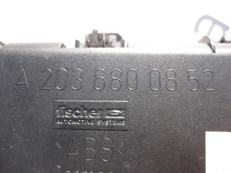 Mercedes-Benz  A2036800852 Механізм передньої попільнички центральної консолі С-Class W203 Одесса - изображение 3