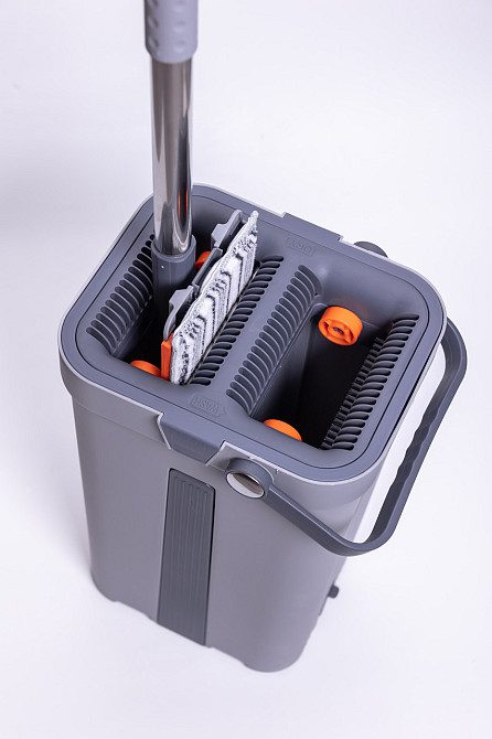 Телескопічна швабра з плоскою насадкою та відро з двома секціями для миття підлоги й віджиму, комплект для прибирання HP-35015-20 Київ - фото 7