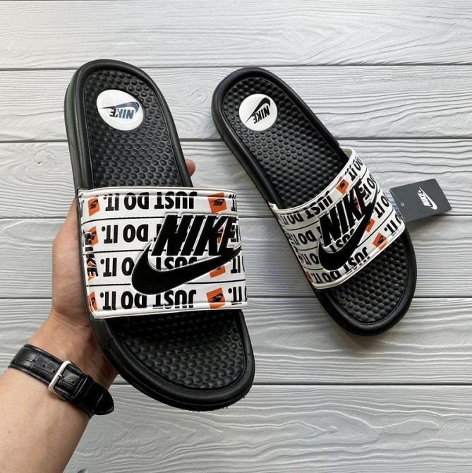 Чорні чоловічі Шльопанці Nike Сланці Білі капці Найк (розміри: 40,41,42,43,44) Дніпро - фото 8