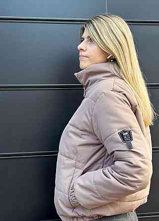 Демисезонная куртка с нашивкой Ivi 46-48, Капучино Киев