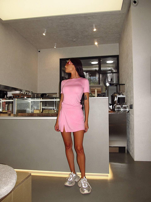 Жіночий базовий літній костюм-двійка: футболка + шорти-спідниця з кишенею турецька віскоза Барбі Одеса - фото 2