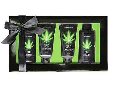 Набір для ванни і душу CBD Luxe Gift set-GREEN TEA & HEMP OIL ( 4 предмета ) Sex Aura Київ