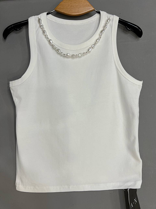 Майка женская A-N 26062 с жемчужным ожерельем, белый, one size Киев - изображение 11