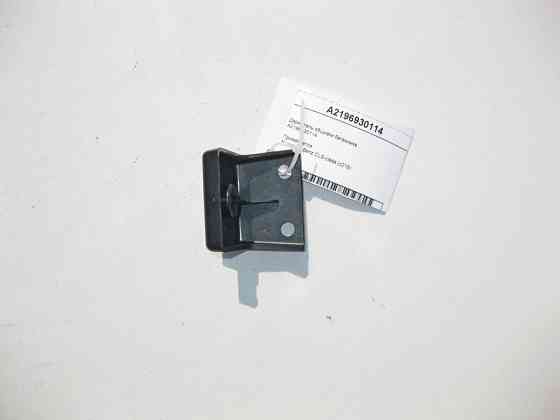 Mercedes-Benz  A2196930114 Утримувач обшивки багажника CLS C219 Одеса