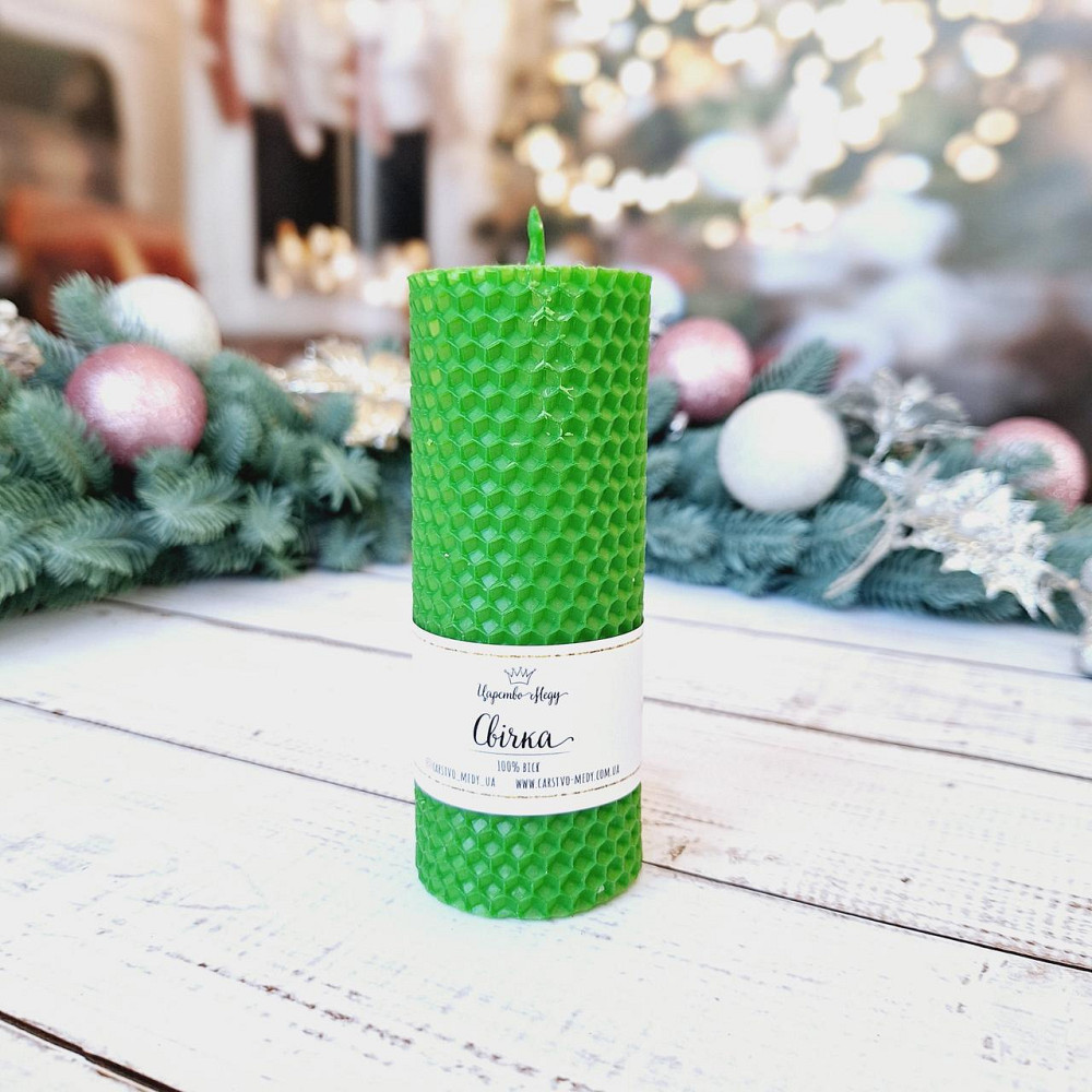 Восковая свеча из цветной вощины 13 см. Цвет - зелена. Одесса - изображение 1