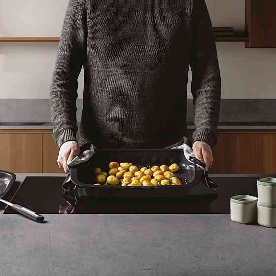 Деко з антипригарним покриттям і решіткою BergHoff Leo Graphite 42 х 28 см 3950540 Код: 011689 Рівне