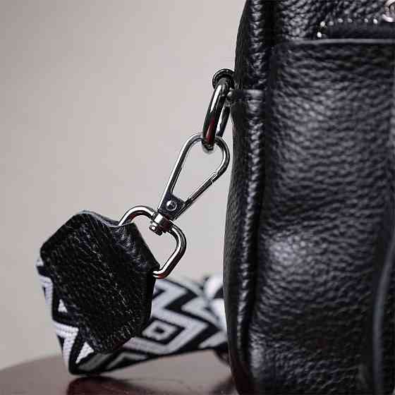 Практична жіноча шкіряна сумка зі стильним бігунком Vintage 22654 Чорна Київ