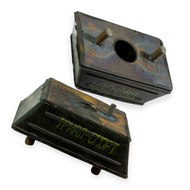 Подушка ГАЗ 3302, 2705, 2217, 3110, 5301 передняя (к-кт 2 шт) двигателя Мукачево - изображение 1