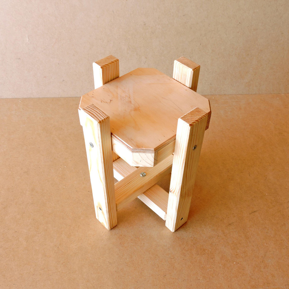 Подставка для цветов 