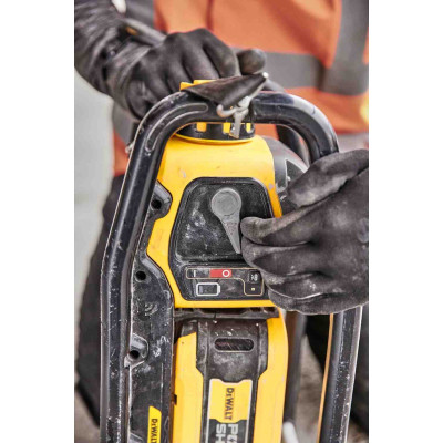 Вибратор глубинный DeWALT силовой POWERSHIFT Li-Ion 55V, бесщёточный, 4.5 кг (без АКБ и ЗУ) (DCPS320N) Винница - изображение 11