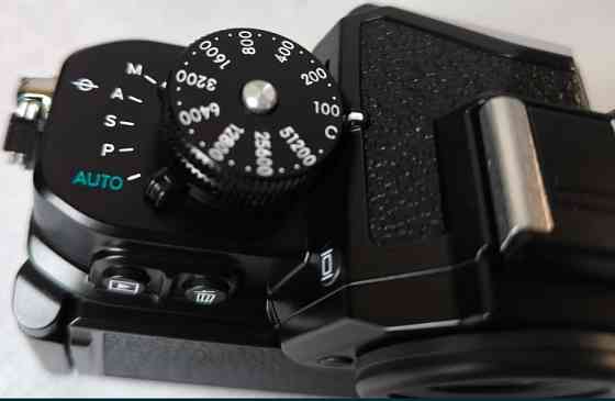 Фотоаппарат: NIKON Zf kit 24-70mm. Харьков