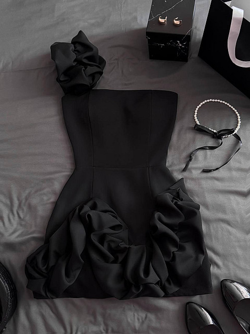 Женское праздничное мини платье с воланами костюмка барби Одесса - изображение 15