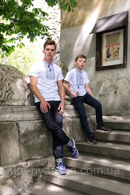 Мужская вышиванка с коротким рукавом футболка вышиванка Звездопад Кривой Рог - изображение 2