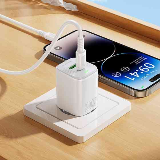Мережевий зарядний пристрій з кабелем BOROFONE BAS83A Star PD20W+QC3.0 charger set (C to iP) (EU) White Одеса