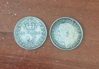 Великобритания. 3 пенса 1921 г. Георг V. Серебро Полтава - изображение 1