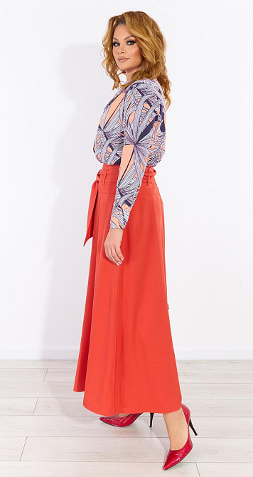 Брючный костюм с блузой (48) Киев - изображение 2