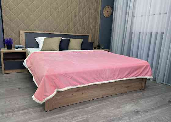 Плед двосторонній 155х200 см (+-5см) із штучною овчиною Рожевий з білим (87-061) Київ