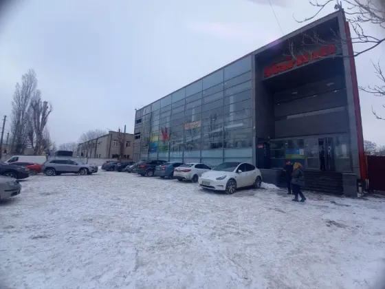 Новий Приміщення\офіс\склад на вул Космічній. 2 поверх ( з ліфтом і рампой+ пандус) Дніпро