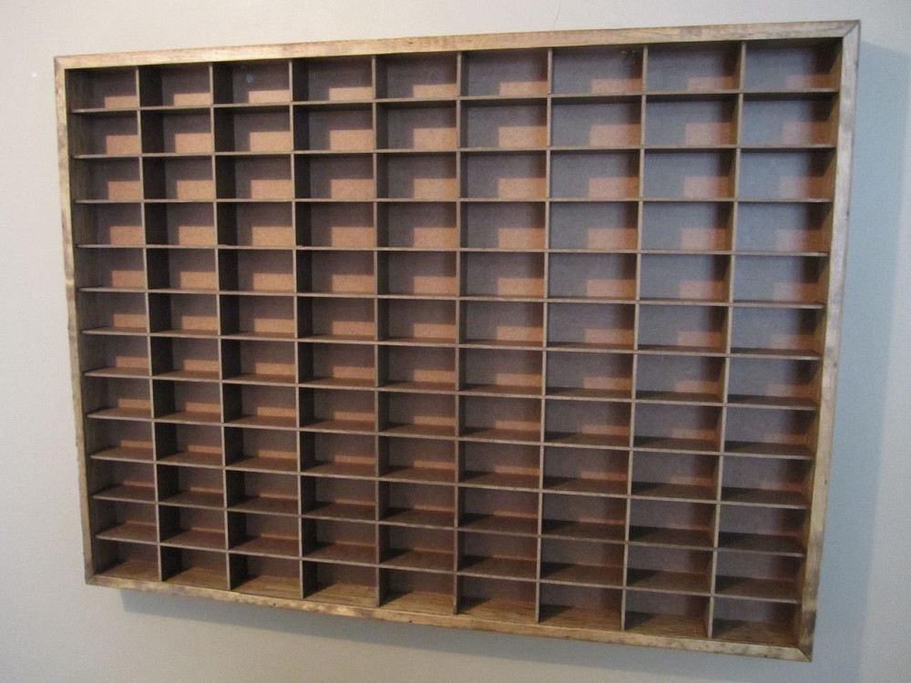 Стеллаж для игрушечных машинок 