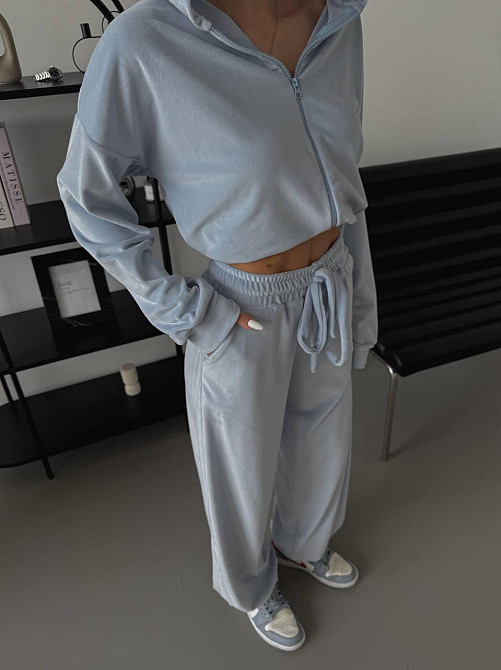 Жіночий м'який прогулянковий костюм-двійка: кофта та штани з велюру Блакитний, 46/48 Одеса - фото 1