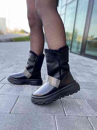 Marko Угги жіночі DE MARKO чорні натуральна шкіра зима висота 12 см (4881) Коломия