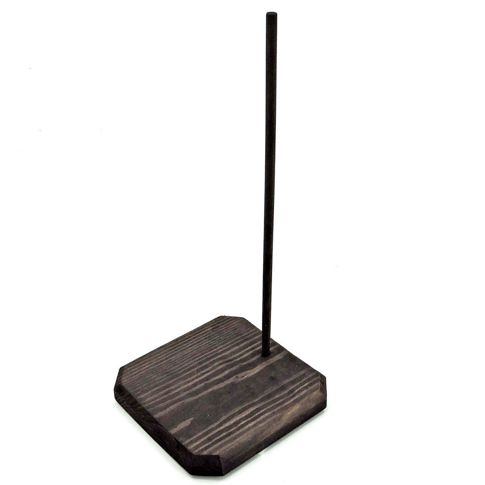 Подставка для кукол 