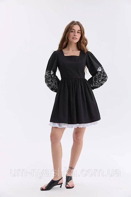 Черное платье с вышивкой  Колорит р.М Кривой Рог - изображение 1