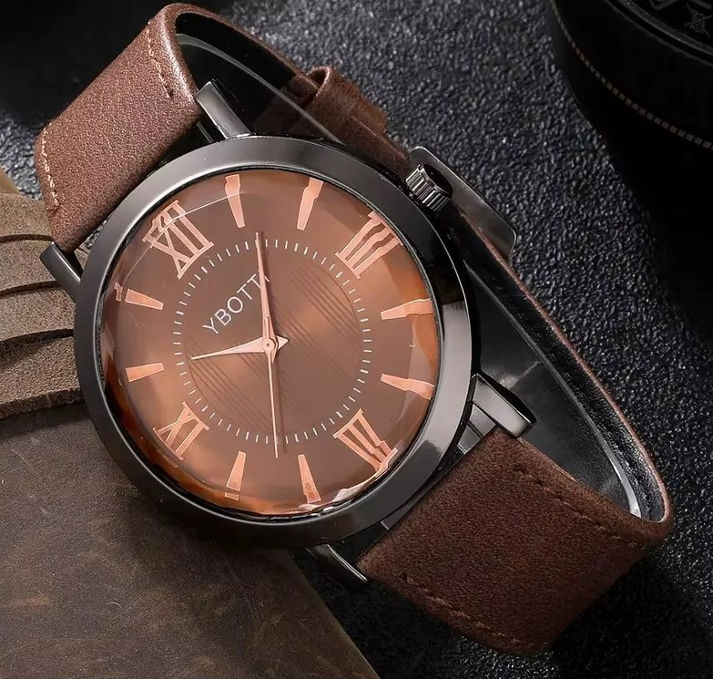 Чоловічий подарунковий набір Urban Classic кварцовий годинник з ремінцем та браслети, набір аксесуарів для чоловіків коричневий Київ - фото 3