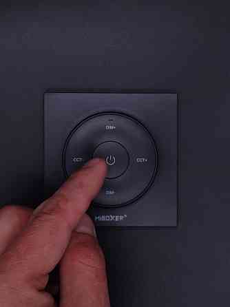 Milight K2-B Панель керування смарт Мілайт бездротова чорна 1 зона 2.4G Київ