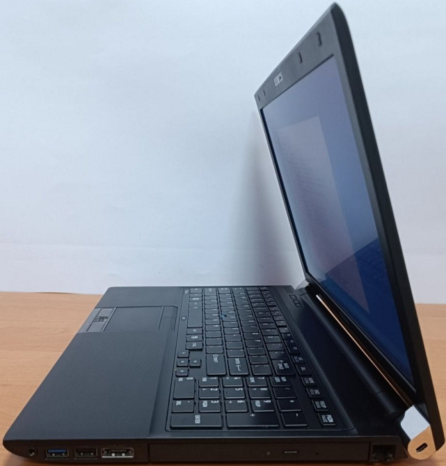 Ноутбук: Toshiba Intel i7 3.7 Ghz.8Gb.SSD 256Gb. Київ - фото 2