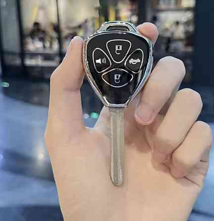 Защитный чехол для автомобильного ключа Toyota на 4 кнопки Черный Смела