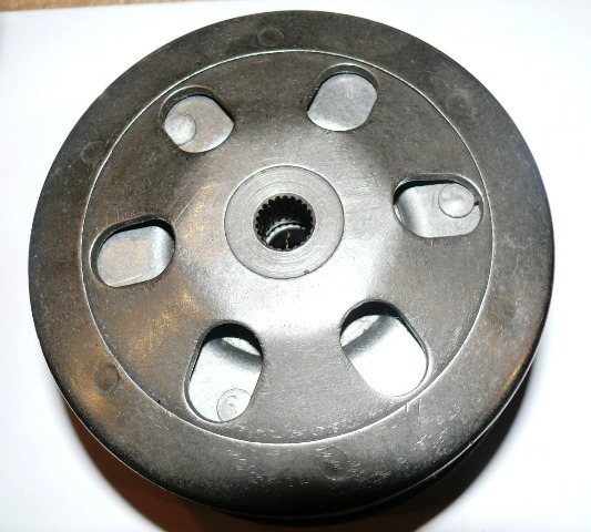 Вариатор задний на скутер Сузуки AD50 Мукачево - изображение 1