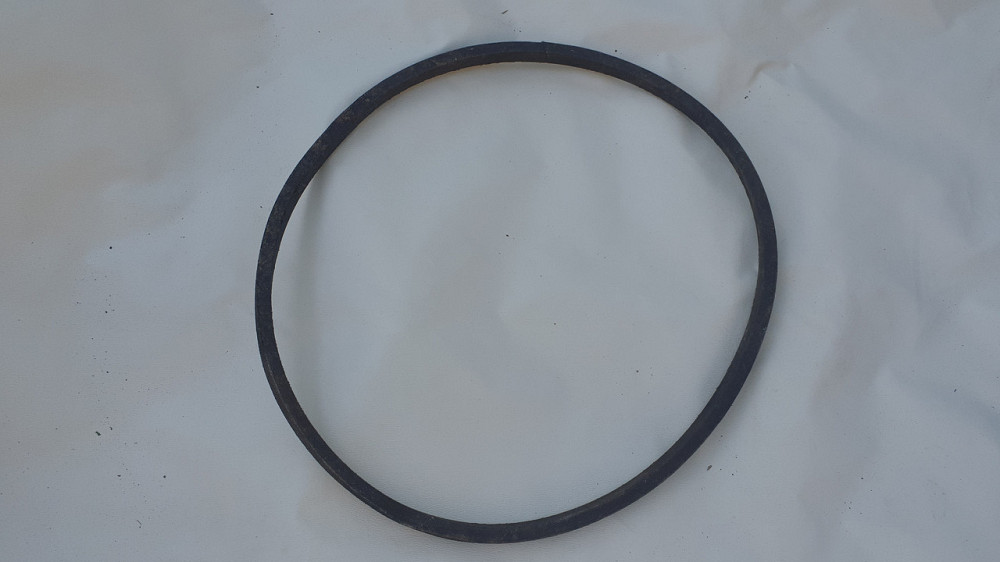 Ремінь гладкий вентиляторний 12.5х9-1090. Д-130, Д-160, Д-108. СССР. Харків - фото 1