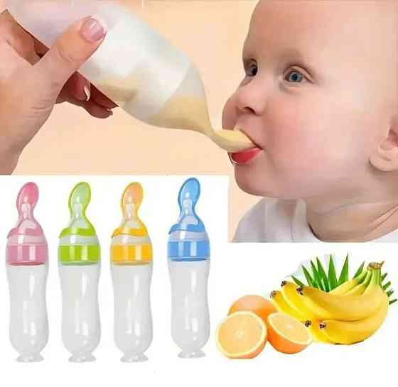 Пляшечка з ложкою для годування дитини Смела