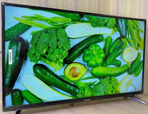 Тонкий Телевизор: Samsung Smart TV, 42