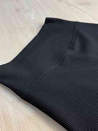 Шорты женские Kenalin 500-9 велосипедки в рубчик с карманом и надписью сзади черные, черный, 2XL Киев