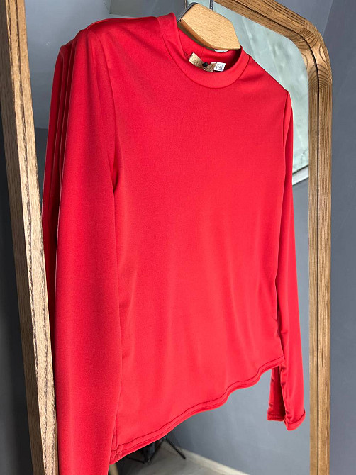 Лонгслів жіночий Ariadna 5134 лонгслів рукав на палець кругле горло мікродайвінг one size, червоний, one size Київ - фото 2