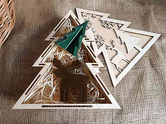 Подарунковий новорічний набір у святковій коробці "Ялинка" Ірпінь