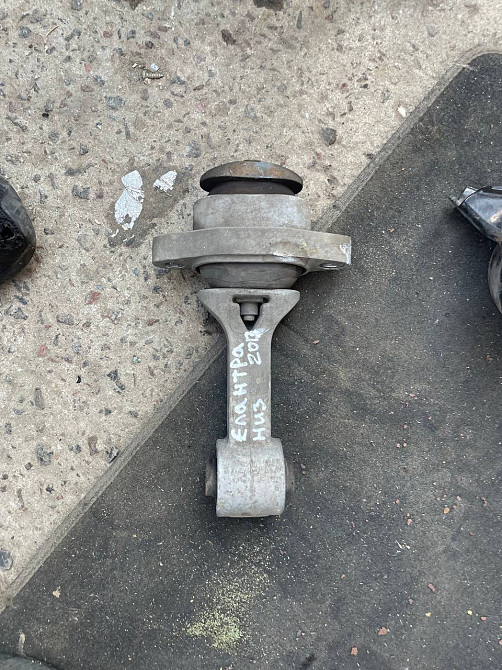 Подушка АКПП Hyundai Elantra 2011-2015 Київ - фото 1