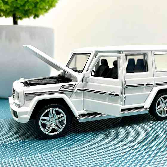 Машина TK Uniion Group Auto Expert Mercedes Gelonendewagen Гелендваген 1:32 Біла (LF - 16127) Чернігів