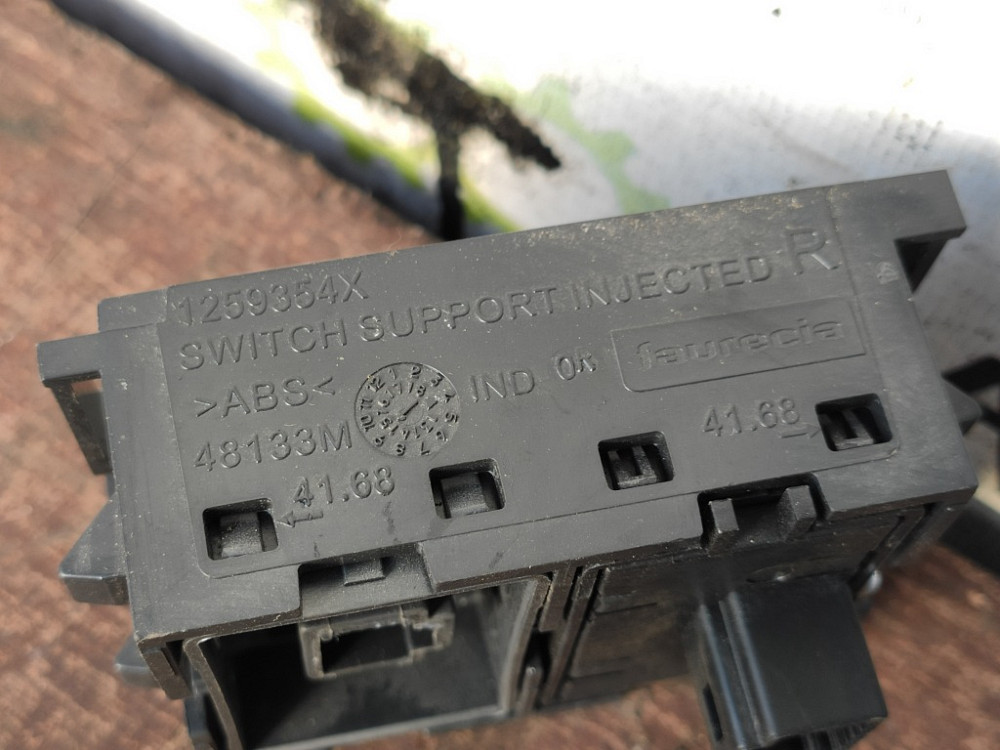 Кнопка обігірву заднього скла Renault Trafic III 2014-2021 (253508347R) Ковель - фото 4