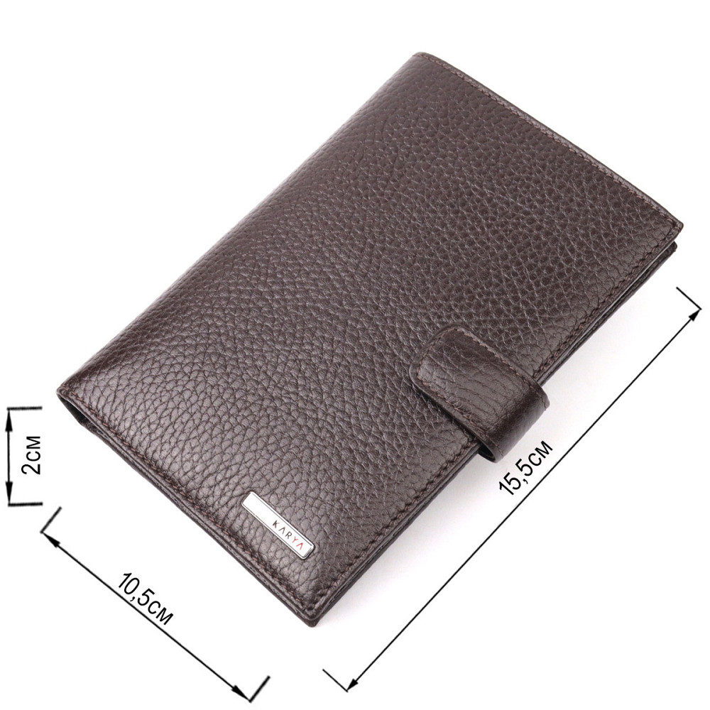 Вертикальное мужское портмоне с хлястиком из натуральной кожи KARYA 21192 Коричневый Киев - изображение 3