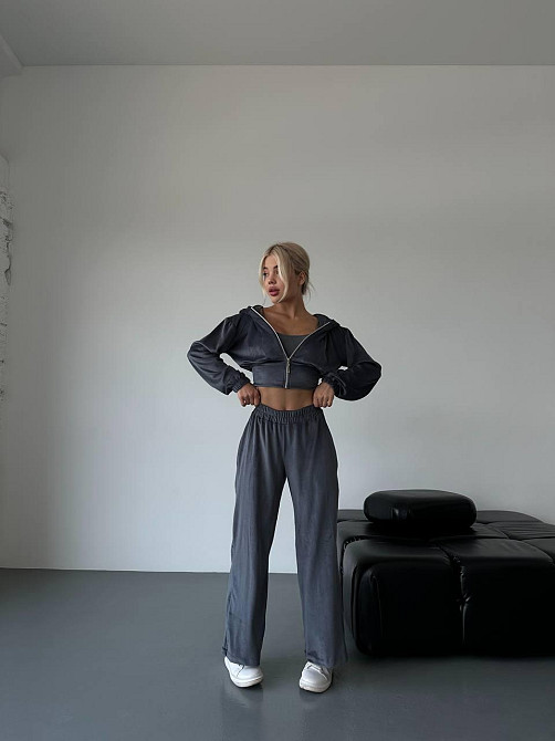 Жіночий стильний прогулянковий костюм-двійка: кофта та штани велюр-плюш Графіт, 42/46 Одеса - фото 10