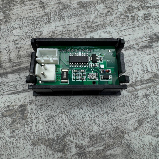 Цифровий вольтметр амперметр до 100В 10А з ЖК дисплеєм для авто та блока живлення Київ