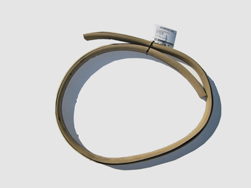 Mercedes-Benz  A2196970351 8K64 Ущільнювальна бежева гумка знизу задніх дверей CLS C219 Одеса - фото 2