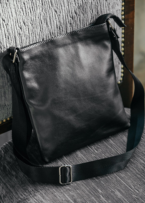 Мужская кожаная сумка из натуральной кожи, черная сумка через плечо, вместительная качественнаяMasterSem Киев - изображение 5