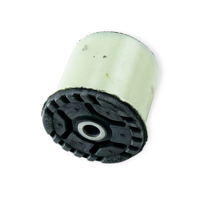 Втулка задней балки Opel Corsa B, C Мукачево - изображение 2